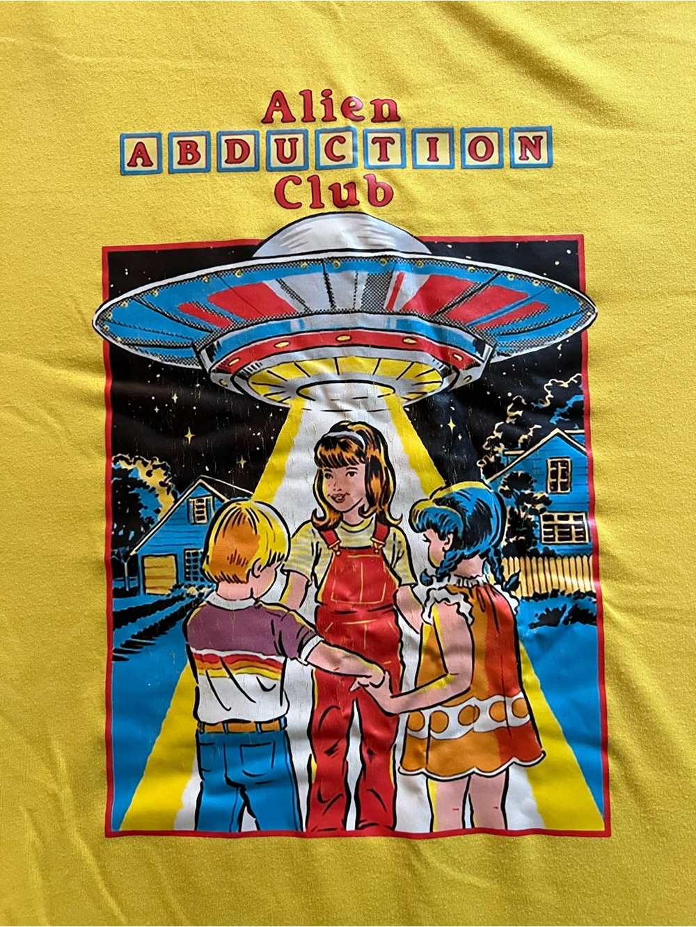 SUPER COOL VINTAGE TEE! Alien Abduction Club Graphic Tee - Yellow